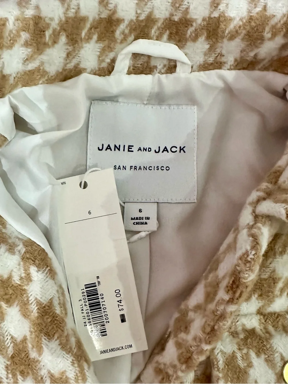 Janie & Jack NWT Houndstooth Knit Jacket and matching Shorts in Beige and White.